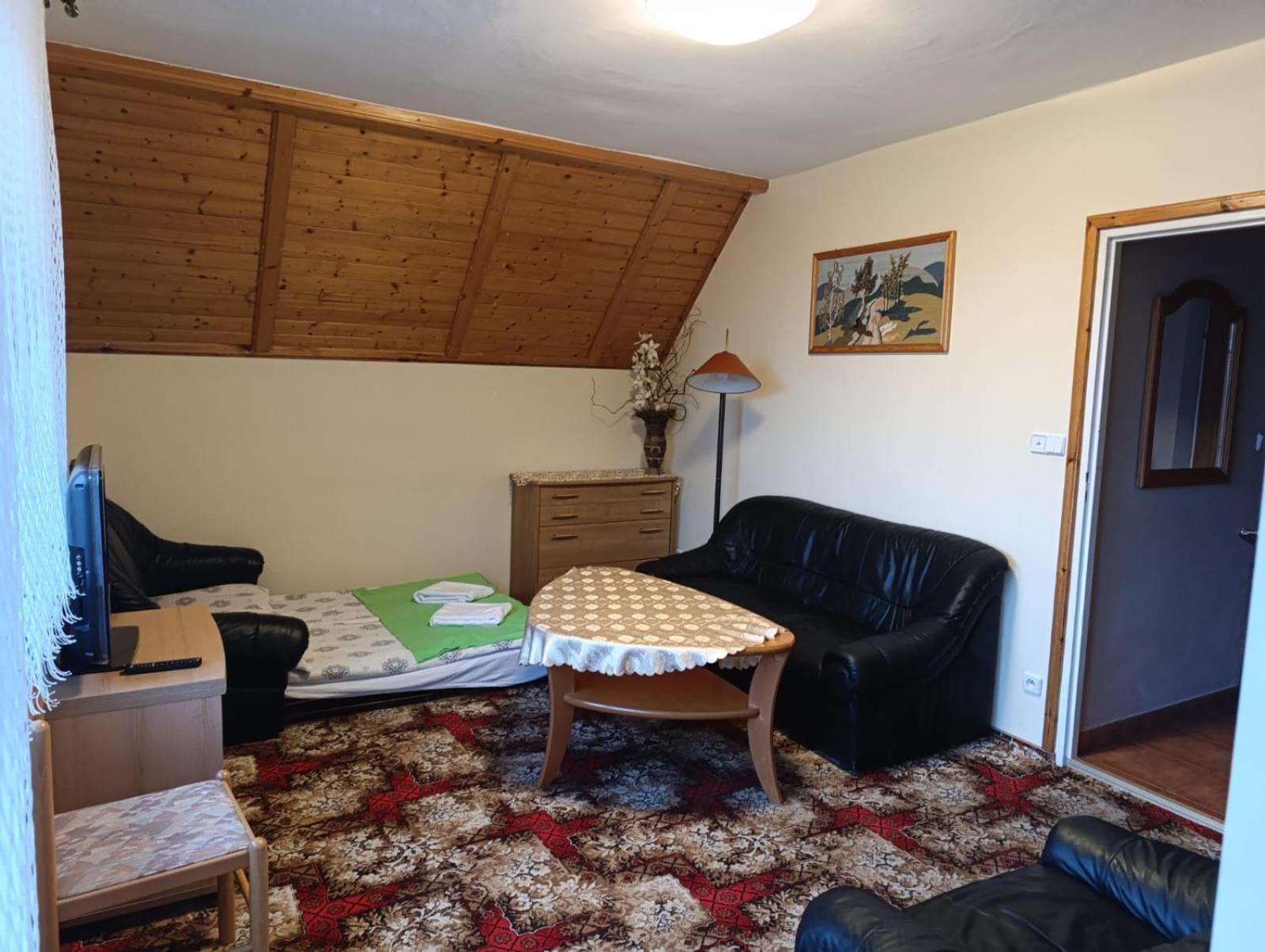 Karkoz Karpacz Bed & Breakfast Bilik gambar