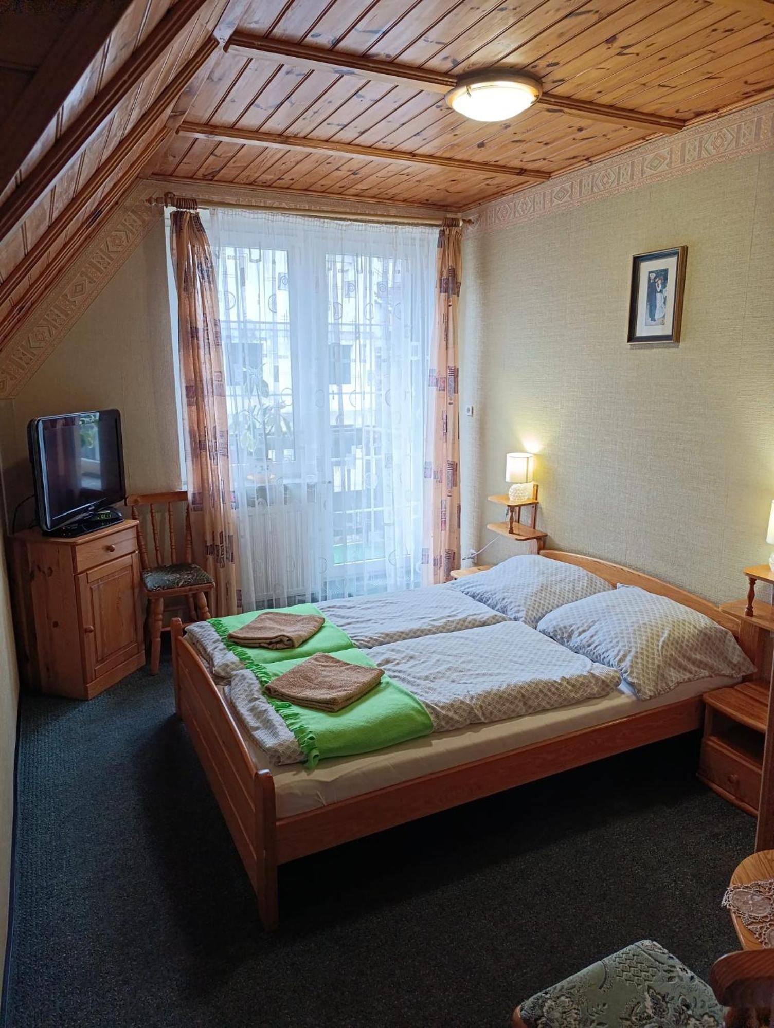 Karkoz Karpacz Bed & Breakfast Luaran gambar